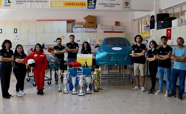 Eskişehir Teknik Üniversitesi öğrencileri 15 yılda 15 hidrojenli araç üretti