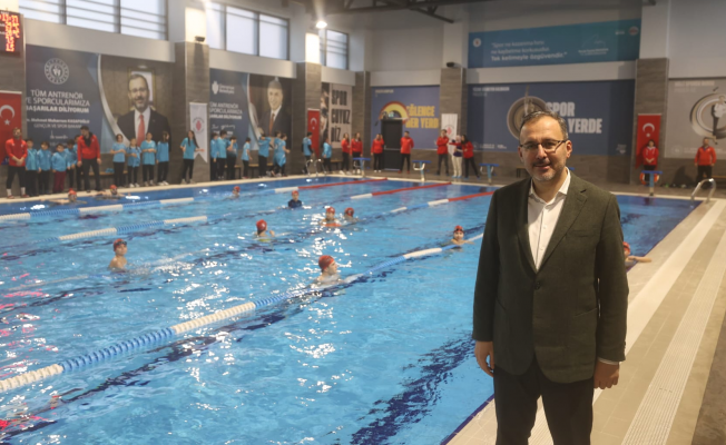 Kasapoğlu, Ümraniye'de Yüzme Havuzu Açılışı Yaptı