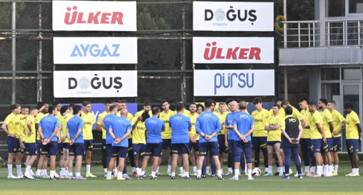 Fenerbahçe'nin kadrosunda 2 değişiklik