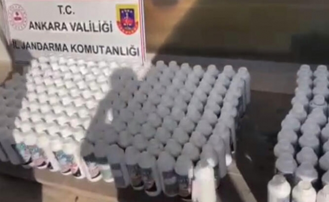 Ankara'da 352 ton asit, 38 ton sahte deterjan ele geçirildi