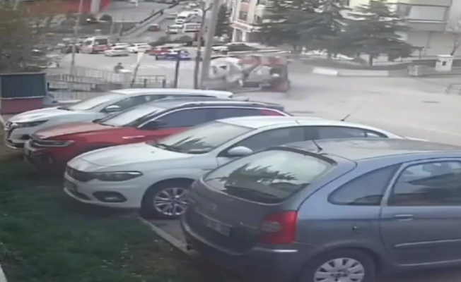 Ankara'da çimento tankerinin devrilerek yokuş aşağı kaydığı anlar kamerada