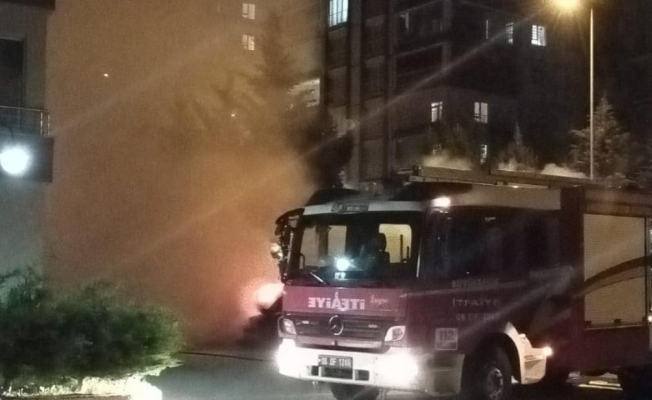 Ankara'da park halindeki otomobilde patlama