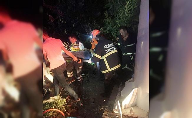 Aksaray'da otomobil şarampole devrildi: 1 ölü, 3 yaralı