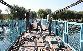 Avanos'taki sallanan köprü onarıma alındı