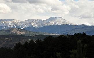 Ilgaz Dağı'na ilk kar yağdı