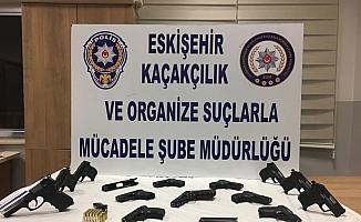 Eskişehir'de silah kaçakçılığı operasyonu