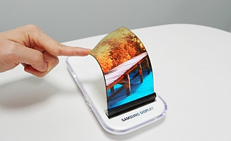 Samsung'un katlanabilir telefonu Galaxy X çıktı!