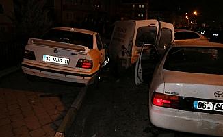 Çankırı'da zincirleme trafik kazası: 4 yaralı