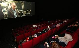 Yenimahalleli 100 kadın ilk kez sinemaya gitti