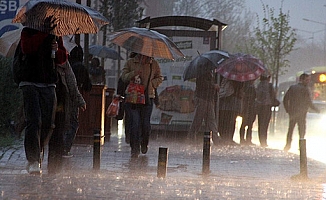 Ankara'da Havalar Soğuyacak...Yağmurlar Dinmeyecek...