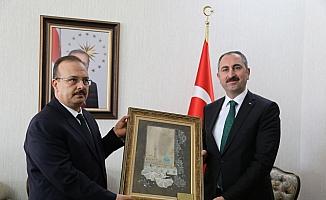 Adalet Bakanı Gül Konya'da