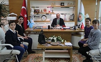 Gölbaşı Belediye Başkanı Fatih Duruay öğrencilerle  röportajı yaptı