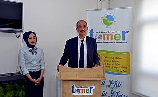 Kırşehir'de 400 yabancı uyruklu öğrenci eğitim görüyor