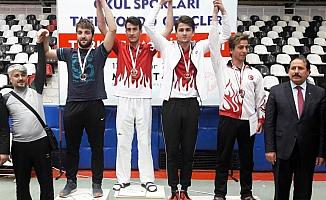 Okullar Arası Gençler Tekvando Türkiye Şampiyonası