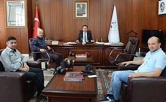 Gazetecilerden Belediye Başkanı Gürbüz'e ziyaret