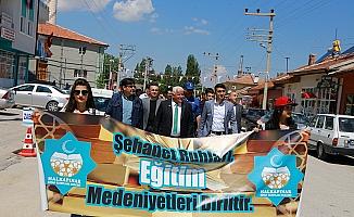 Halkapınar'da Gençlik Haftası yürüyüşü