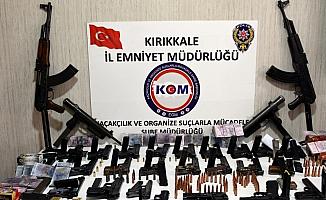Kırıkkale'de kaçak silah operasyonu