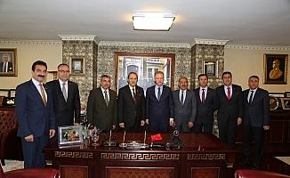 Vali Gül'den SESOB Başkanı Köksal'a ziyaret