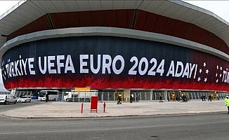 'EURO 2024 Türkiye'de düzenlenmeli'