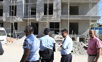Konya'da inşaatın 4. katından düşen işçi yaralandı