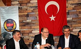 Suşehri Kaymakamı Uzunoğlu iftar verdi