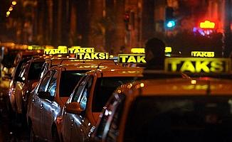 'Yanlış yapan taksicileri meslekten ihraç etmek zorundayız'