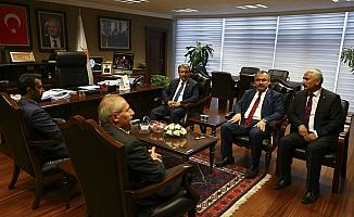 Destici'den AK Parti Ankara İl Başkanlığını ziyaret
