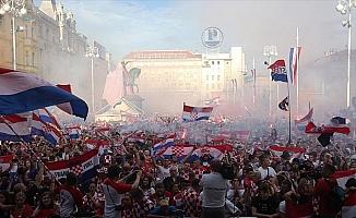 Hırvatistan'da buruk kutlama