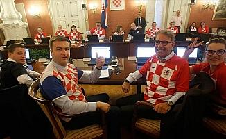 Hırvatistan'da 'milli formalı' hükümet toplantısı