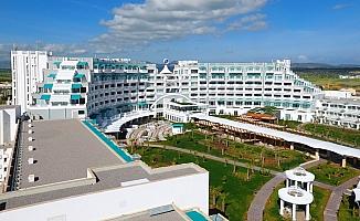 Limak'ın 8. oteli Cyprus Deluxe Hotel kapılarını açtı