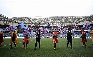 Trabzonspor kuruluşunun 51. yıl dönümünü kutladı