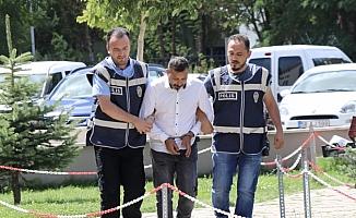 Adana'da yakalanan hırsızlık zanlıları tutuklandı