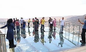Bayramda Çankırı'daki cam seyir terasına yoğun ilgi