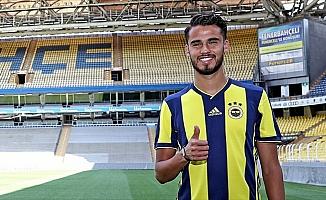 Diego Reyes resmen Fenerbahçe'de