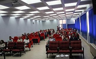 CÜ'de madde bağımlılığı semineri