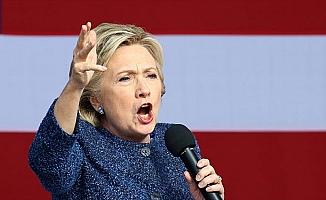 Hillary Clinton'dan 'ABD demokrasisi krizde' değerlendirmesi