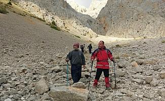 Yolu kaybeden dağcılar kurtarıldı