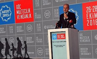 AK Parti Genel Başkanvekili Kurtulmuş: İnsanoğlunun zihnindeki yabancı kavramı deşifre edilmelidir