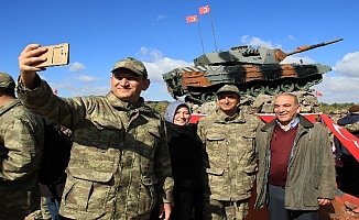 Ankara'da bedelli yapan askerler tezkerelerini aldı