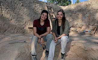 Antropolog ve arkeolog ikizler tarihi araştırıyor