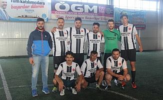 Beyşehir'de halı saha futbol turnuvası başladı