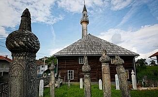 Bosna Hersek'in kartpostallık camileri