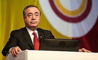 Galatasaray Kulübü Başkanı Cengiz: UEFA tamamen bizim yanımızda
