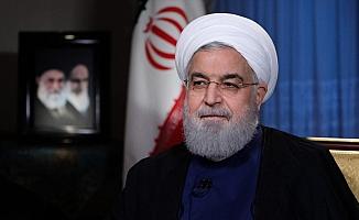 İran Cumhurbaşkanı Ruhani, 4 ismi bakanlık için meclisin onayına sundu