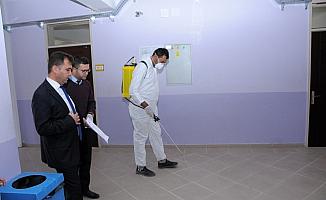 Kırşehir'de okullar dezenfekte edildi