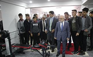 Zara'da Diyanet Gençlik Merkezi açıldı