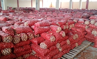 Ankara’da stok soğan deposuna baskın