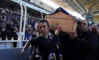 Fenerbahçeli Şener için tören düzenlendi