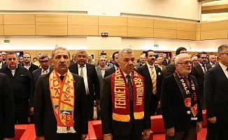 Kayserispor Kulübü Başkanı Erol Bedir, güven tazeledi
