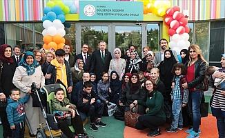 Limak Vakfı'nın engelli çocuklar için yaptığı okul açıldı